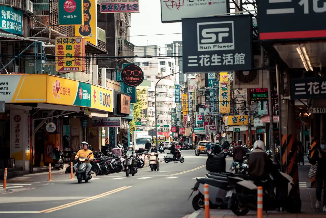 工业热电偶与热电阻选型要点及常见应用场景解析